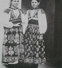 Dievčatá z Liptovskej Osady - osadský kroj