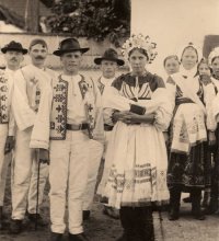 Svadba v L.Osade 1917(K.Jozefko a A.Husarčíková, starejší O.Húšťava Barút)